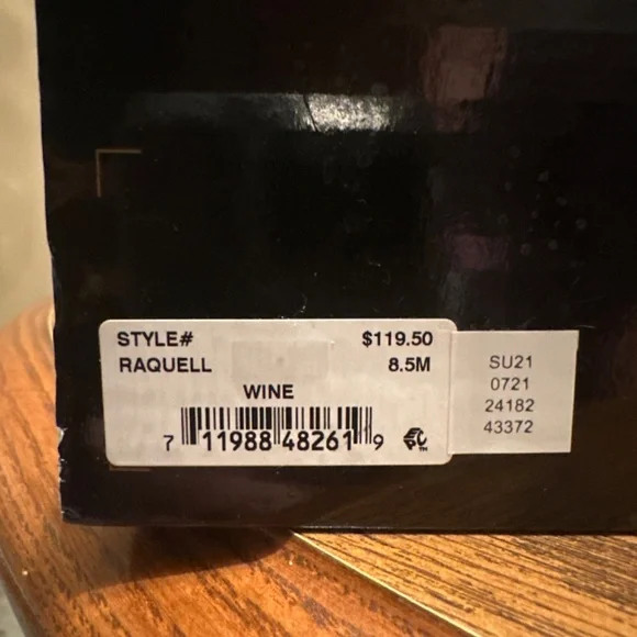 Thalia Sodi Raquell - Picture 4 of 4